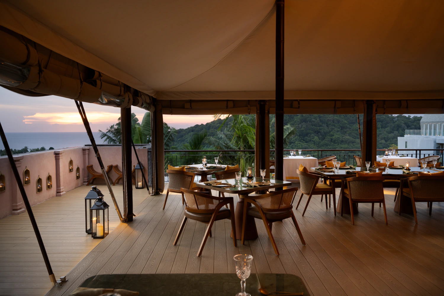 Fine Dining as Part of the Resort Experience