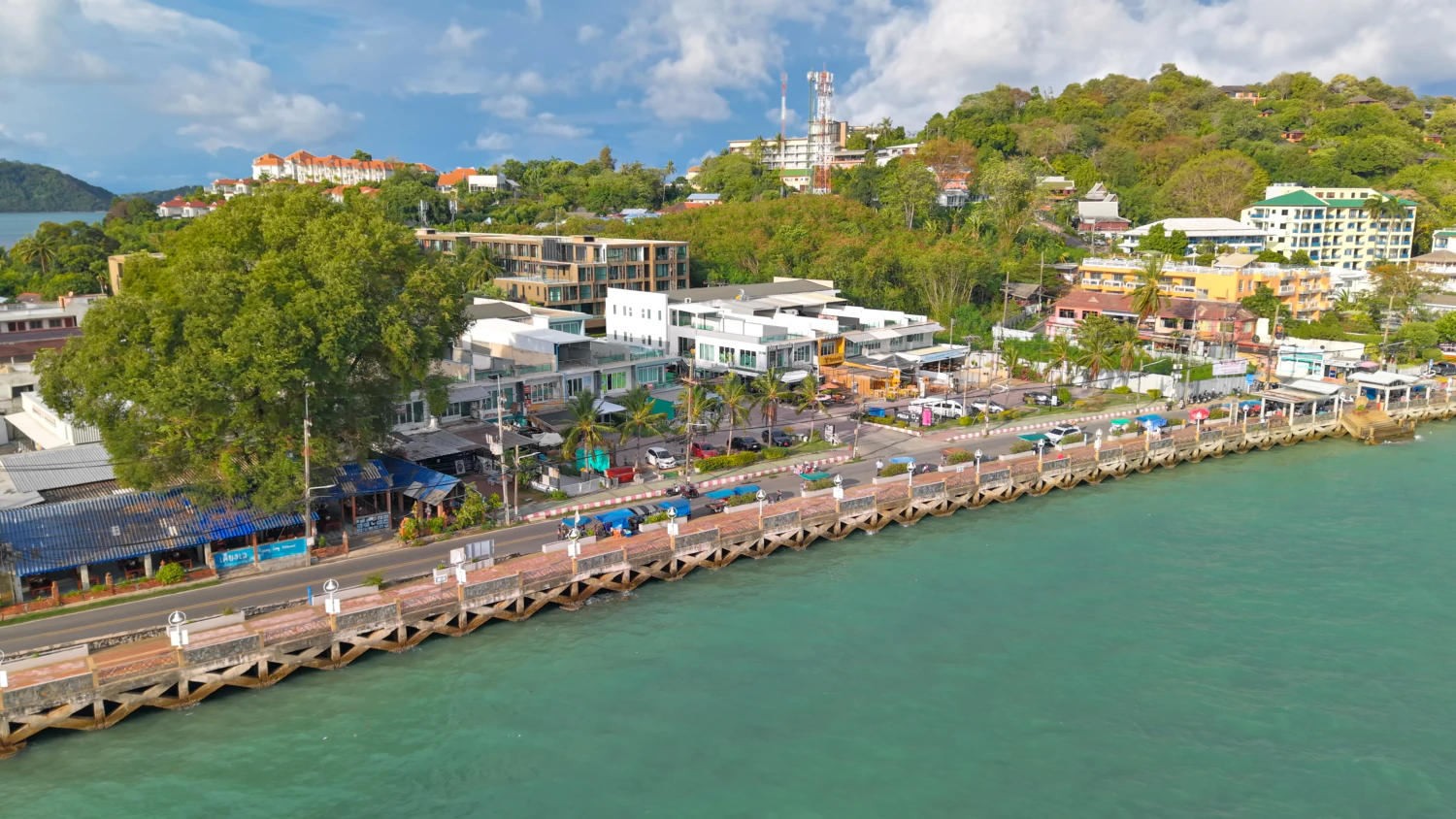 Die besten Aktivitäten und Sehenswürdigkeiten in Cape Panwa - Die Promenade von Cape Panwa und Street Food am Meer